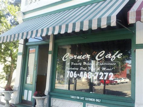 corner cafe monticello